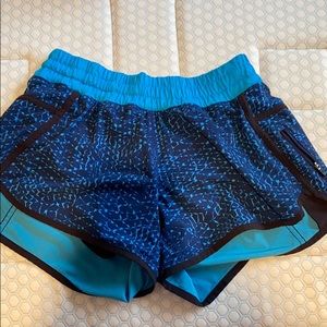 Lulu lemon tracker shorts size 6